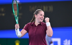 Ostapenko Uhaņas WTA 1000 dubultspēlēs sasniedz ceturtdaļfinālu Ostapenko Uhaņas WTA 1000 dubultspēlēs sasniedz ceturtdaļfinālu