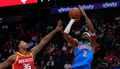 "Thunder" iemet tikai piecus tālmetienus un kapitulē Hjūstonā, Taunsam gandrīz "triple-double" "Thunder" iemet tikai piecus tālmetienus un kapitulē Hjūstonā, Taunsam gandrīz "triple-double"