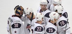 ASV hokejistiem uzvara pār Zviedriju