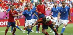 Spānija un Itālija aizraujošā cīņā nospēlē neizšķirti