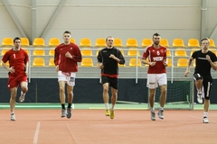 Foto: Latvijas volejbola izlase gatavojas izšķirošajām spēlēm