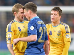 Ukrainas futbolisti PK  play-off spēlē uzvar Franciju