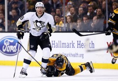 «Penguins» uzbrucējs Nīls saņēmis piecu spēļu diskvalifikāciju