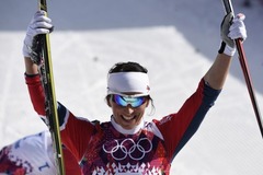 Bjergena izcīna trešo zelta medaļu Soču Olimpiādē