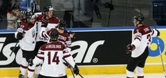 PČ hokejā: Latvija pret Kazahstānu 1:2, pēc 1. trešdaļas