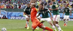 Nīderlandes futbola zvaigzne atzīstas simulēšanā