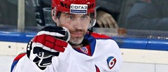 Frolovs 32 gadu vecumā noslēdz hokejista karjeru