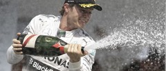 Rosbergam izdodas nosargāt uzvaru Brazīlijas GP izcīņā