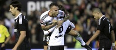 «Valencia» futbolisti pārtrauc Madrides «Real» komandas 22 uzvaru sēriju