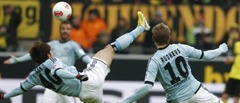 Rudņeva pārstāvētā HSV komanda piekāpjas Frankfurtes «Eintracht»