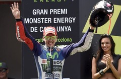 Lorenso izcīna jau ceturto «MotoGP» uzvaru pēc kārtas