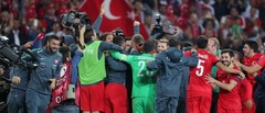 Nīderlandes izlase nekvalificējas Eiropas čempionāta pārspēlēm; Turcija iekļūst finālturnīrā