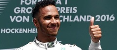 Hamiltons startā apdzen Rosbergu un triumfē Vācijas etapā