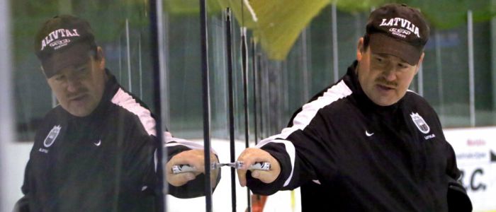 Miļuns nosaucis U-20 hokeja izlases kandidātus pasaules čempionātam