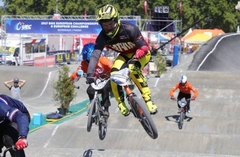 Štrombergs un Treimanis līdz finālam netiek; BMX junioriem divas PČ bronzas