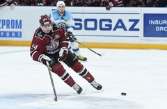 Edgars Kulda saņēmis diskvalifikāciju par pārkāpumu KHL spēlē