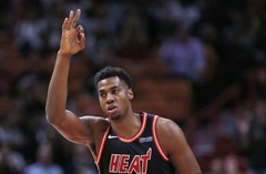«Heat» centrs Vaitsaids pietuvojies Gundara Vētras NBA rekordam
