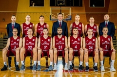 Basketbola valstsvienība Vecvagara vadībā Turcijā sāk ceļu uz Ķīnu