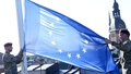 Aizdomās par četru miljonu eiro izkrāpšanu no ES fondiem aiztur piecas personas