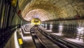 Kas slēpjas tumsā? Kā dzīvo pamesto Ņujorkas metro tuneļu "kurmju cilvēki"