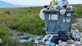 Rīgas dome plāno veikt grozījumus, lai publiskos pasākumos aizliegtu plastmasas trauku izmantošanu