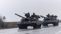 Ukraiņi Snovskā aizdedzinājuši Krievijas armijas tanku. Tankisti saņemti gūstā