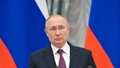 "Gaidīsim tik ilgi, cik nepieciešams." Lielbritānija brīdina kara noziedznieku Putinu par saukšanu tiesas priekšā