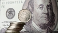 Krievijas bankas skaidras naudas deficīta dēļ neatsāk aktīvu valūtas tirdzniecību