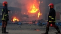 Bangladešā vismaz 34 cilvēki gājuši bojā un vairāk nekā 300 cietuši ugunsgrēkā kuģniecības konteineru noliktavā