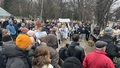 VIDEO ⟩ Rīgā protestē pret Krievijas prezidenta "vēlēšanām"