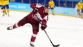 Trīs hokejisti savainojumu dēļ necīnīsies par vietu Latvijas izlases sastāvā