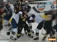 Video: "Bruins" un ''Thrashers'' spēlē izceļas liels kautiņš