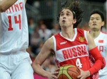Basketbols: Krievijas aizsardzība paralizē Ķīnu