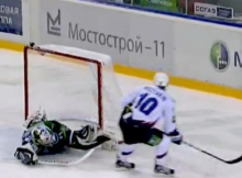 Video: Masaļskim nedēļas otrais skaistākais atvairījums KHL