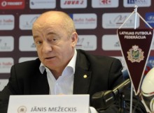 Mežeckis: "Izlases rezultāti ciklā viennozīmīgi ir neveiksmīgi"