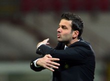 "Inter", par spīti baumām, paturēs galveno treneri Stramačoni