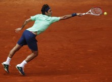 Federers atgriežas ar Štepāneka sagraušanu