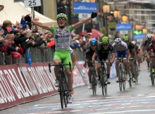 "Giro" 4. posmā uzvar Bataljins, kopvērtējumā līderis nemainās