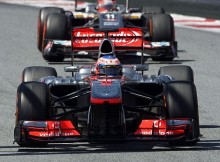 Batons neapsola ilgtermiņa sadarbību ar "McLaren"
