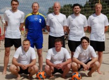 "Kreiss" pendelēs iegūst Latvijas pludmales futbola superkausu
