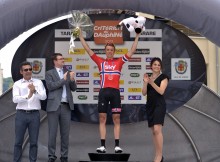 "Criterium du Dauphine" 3. psomā uzvar norvēģis Hagens