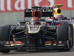 "Lotus" pārdevuši trešo daļu no F1 komandas