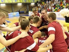 Video: Paldies Latvijas U18 basketbola izlasei!