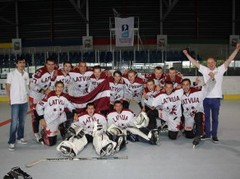 Latvijas inline hokeja izlase uzvar PČ kvalifikācijas turnīrā