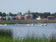 Aizvadīts Latvijas ūdens motosporta čempionāta ceturtais etaps