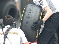 F1 komandas atsakās sadarboties ar "Pirelli"