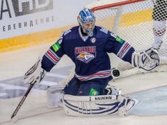 KHL nedēļas labāko spēlētāju godā "Metallurg Mg" līderi un Berezins