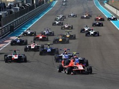 2013. gada čempioni autosportā. Formulas.