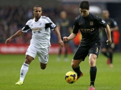 "Manchester City" gadu sāk ar uzvaru pret "Swansea"