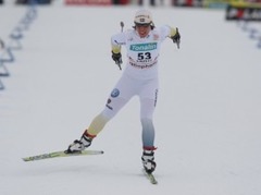 Aizraujošā finišā uzvaru slēpošanas stafetē izcīna Zviedrija